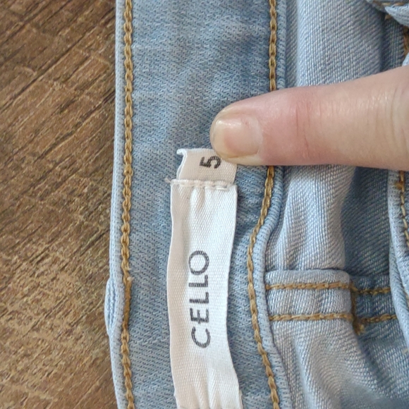 CELLO Jeans 👖 distressed - Picture 4 of 5